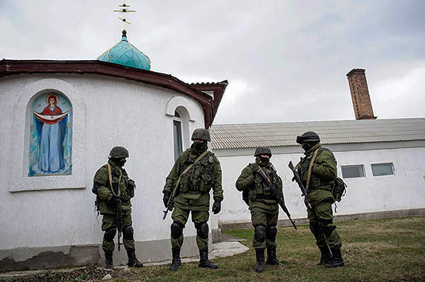 Crimea-Ukraine-church-temple-russian-force-army-@MVasin