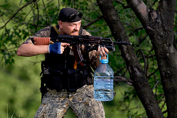 7-Donetsk-Donbass-Ukraine-Kadyrovtsy-gunmen-terrorist
